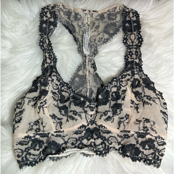 Free People Wild Roses Bralette CREAM and Black Size XS - Picture 2 of 4
